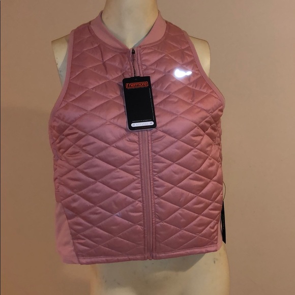 pink nike vest